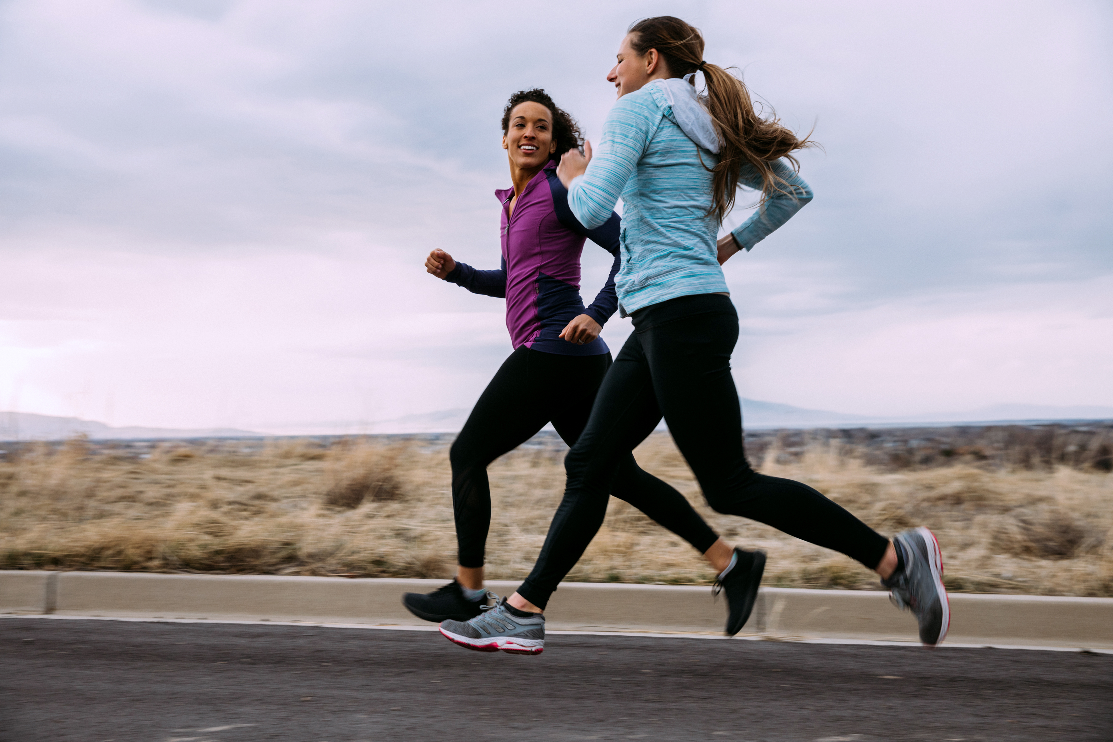 Restart running. Эйфория бегуна. Кэмп спорт бег. Спринт и Джоггинг разница. Run.