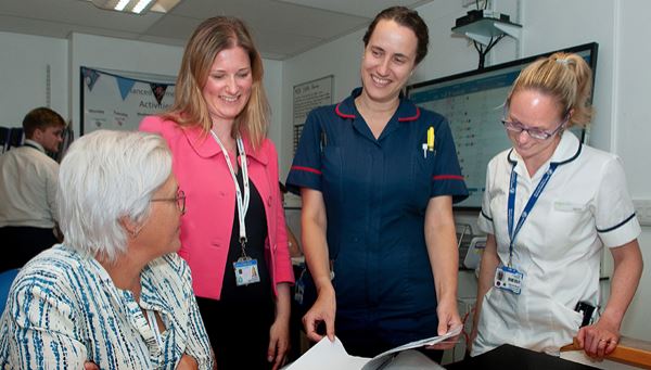 Southampton hospital staff using 'This is Me' document on their ward.
