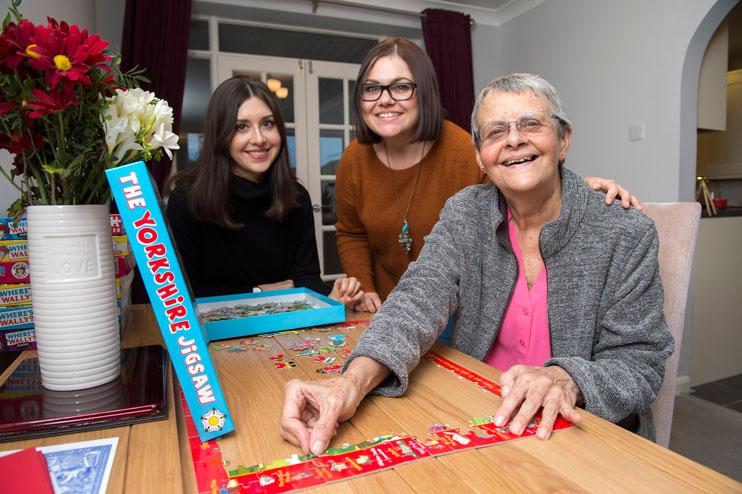 Wendy Mitchell and her daughters.