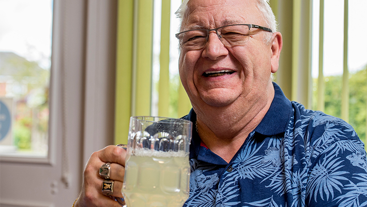 Someone using an Unbreakable pint glass