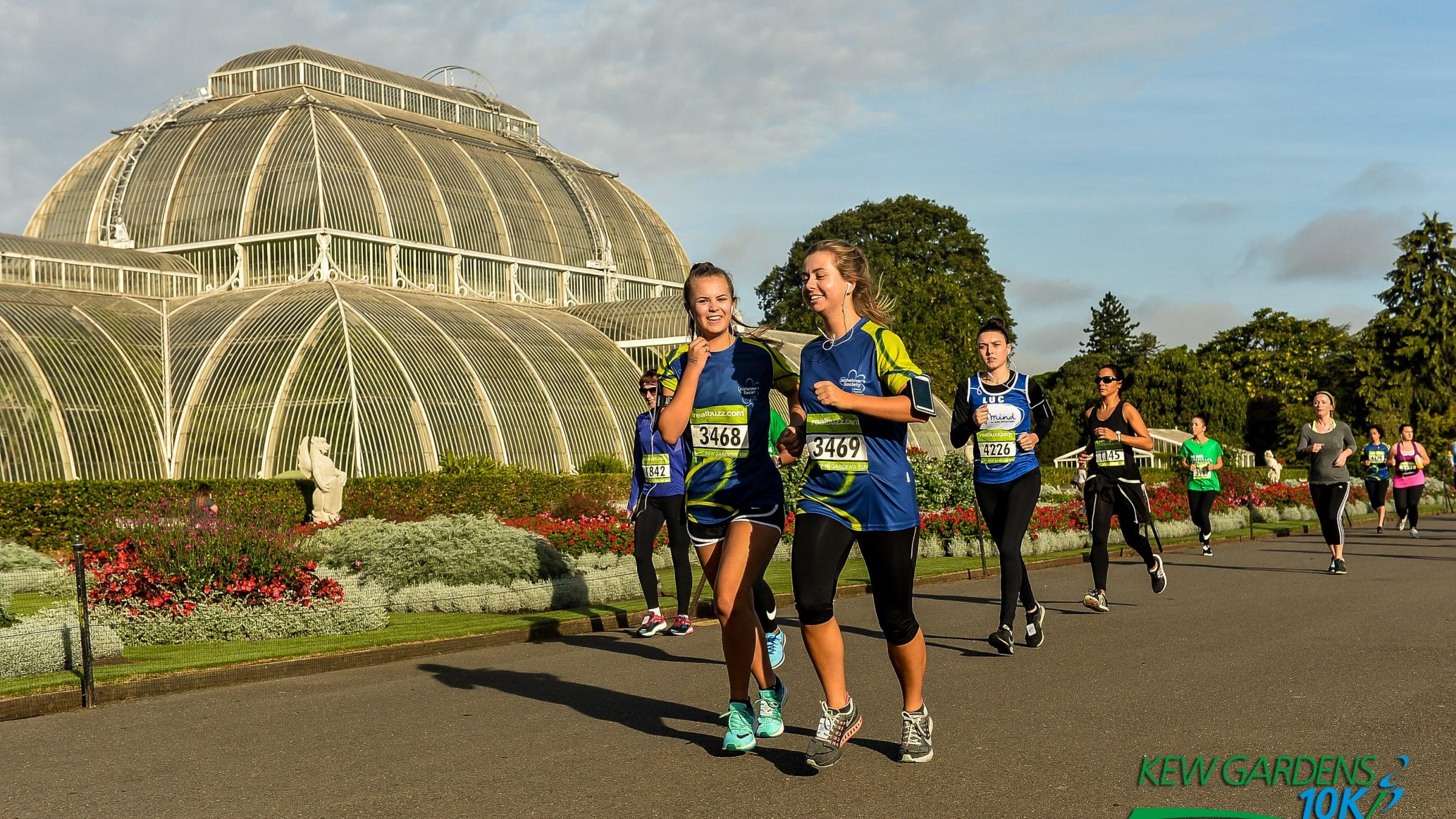 Runners at Kew Gardens 10K