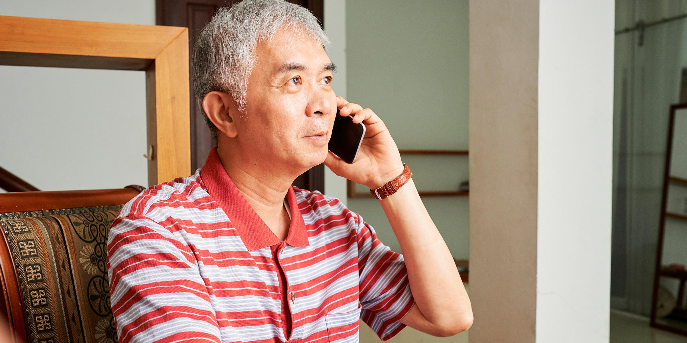 Ideas to help a person with dementia feel in touch | Alzheimer's Society