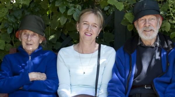 Tracy with her mum and dad