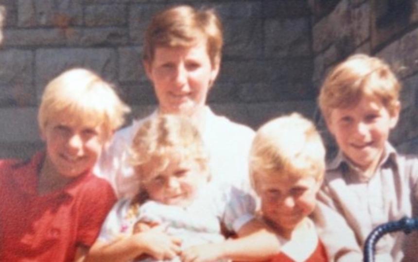 Alan and his siblings with their mum when they were children