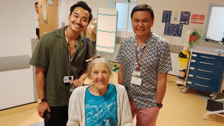 Kathy with Gregg and Dani in the research facility at Kings College