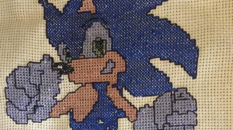 Keith Day's cross stitch of Sonic the Hedgehog