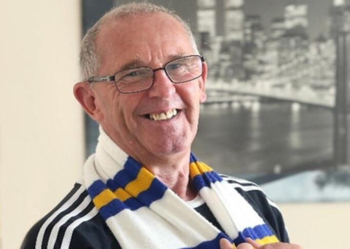 Andy Pool in his football scarf